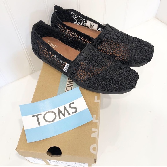 NIB TOMS Classic Black Moroccan Crochet - Picture 6 of 6